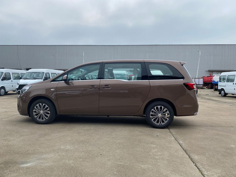 別克GL8殯儀車圖片2