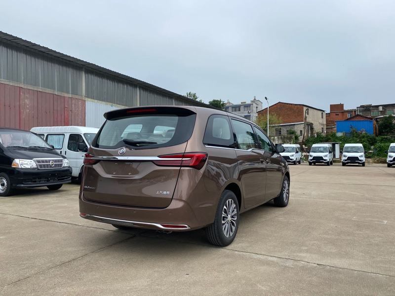 別克GL8殯儀車圖片3