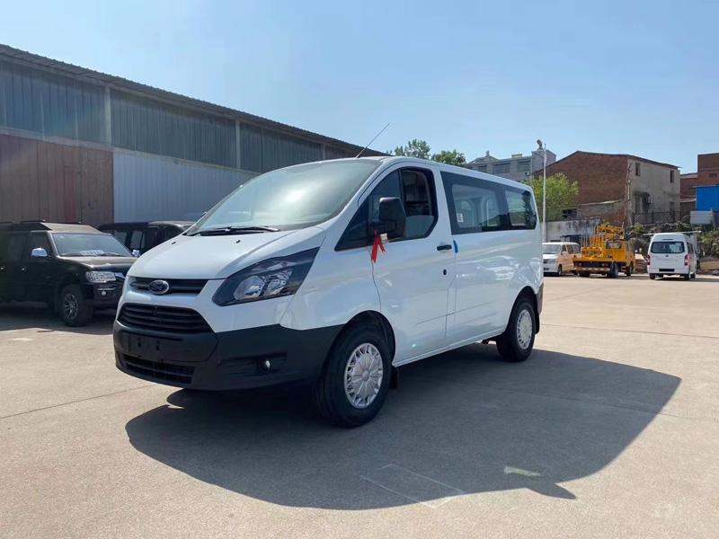 福特新全順殯葬服務(wù)車（柴油短軸）