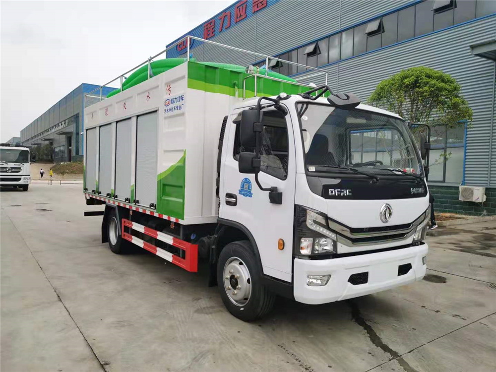 東風(fēng)牌小型廢水處理車